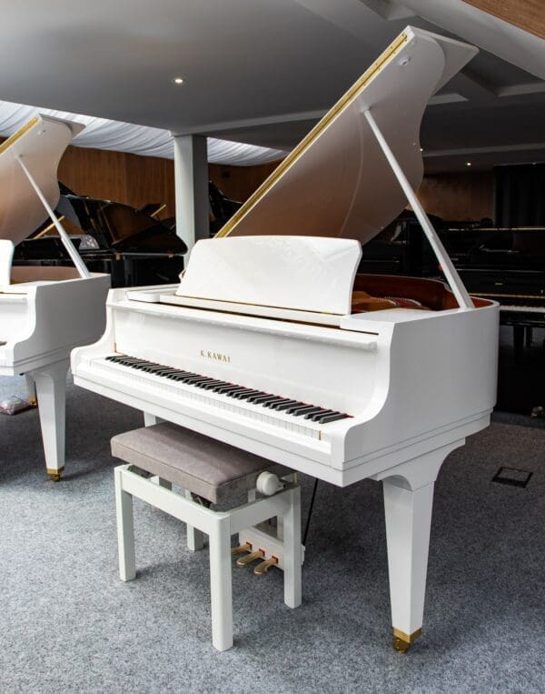 Kawai GL10 (White) Showroom