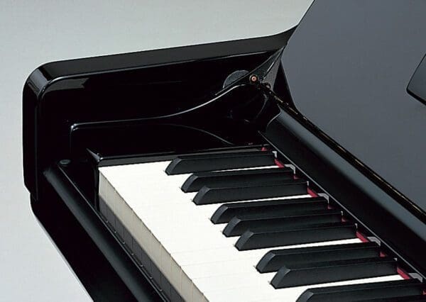 Yamaha SU7