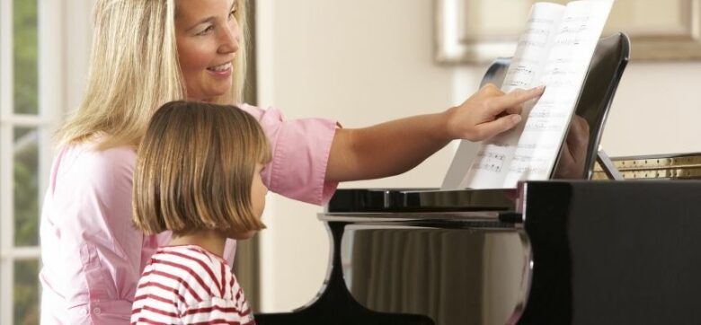 What’s the best age to start learning the piano?