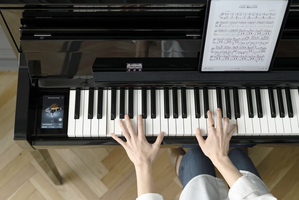 Kawai NV5S Touchscreen