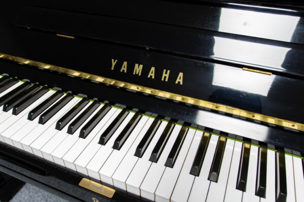 Yamaha U3H Silent Keys