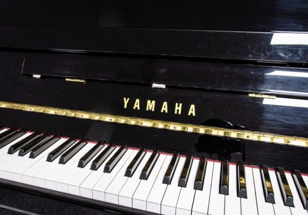 Preowned Yamaha B1 SG2 Silent Upright Piano