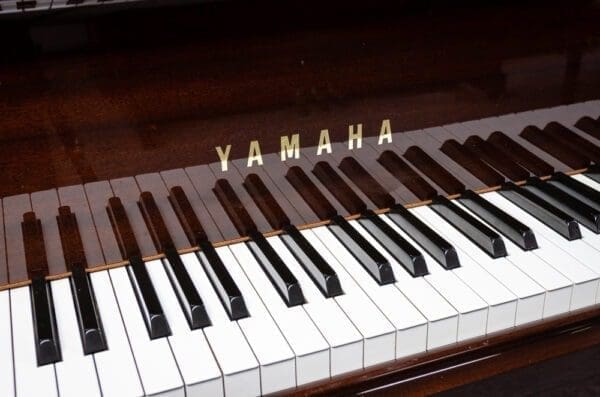 Yamaha C2 Grand in Polished Mahogany 2005 Refurbished