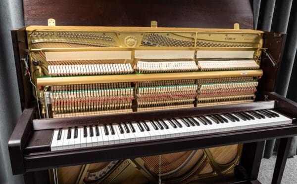 Preowned Yamaha b3 Upright in Open pore Dark Walnut