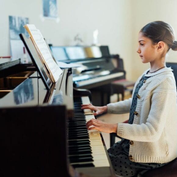 How to achieve perfect piano posture