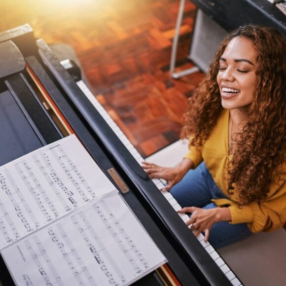 Piano playing – why it’s one resolution you should stick to!