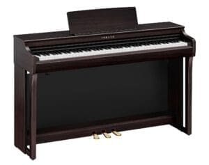 Yamaha CLP825 Rosewood Finish