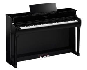 Yamaha CLP835 in Polished Ebony