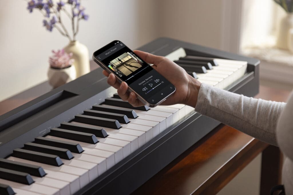 Yamaha P145BT