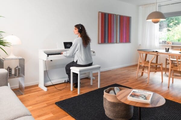 Kawai CX102 Satin White