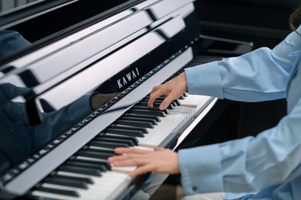 Kawai NV6