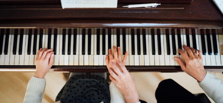 How long does it take to learn the piano?
